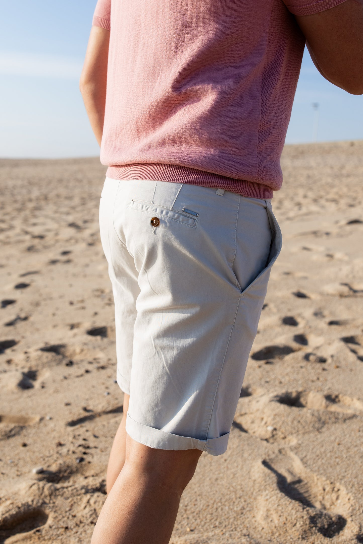 SLIM FIT SHORTS