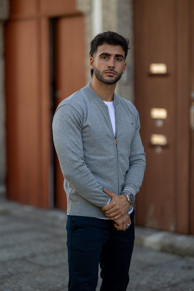 CARDIGAN COM FECHO