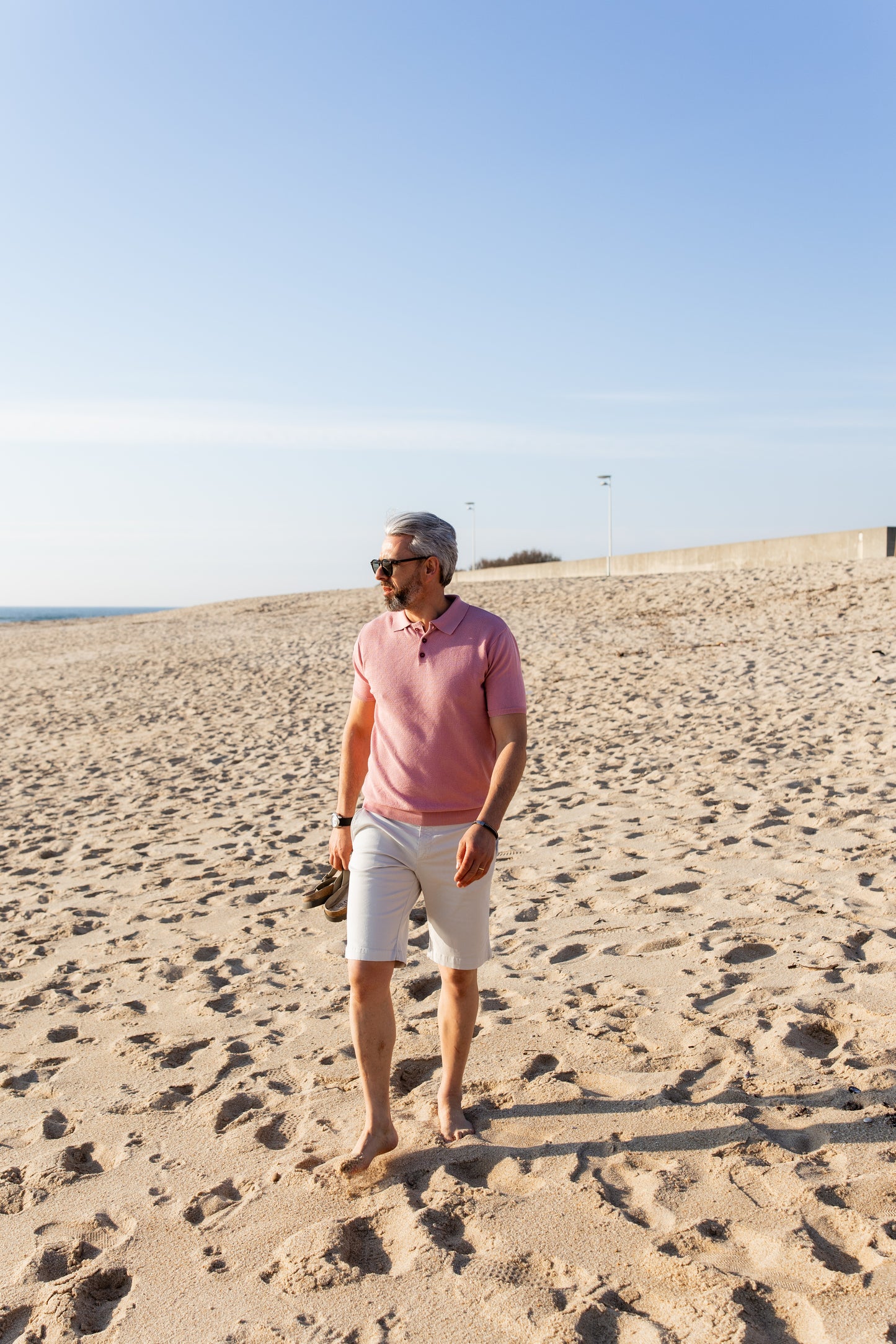 SLIM FIT SHORTS