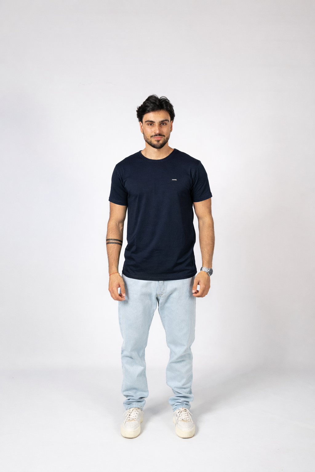 T-SHIRT BÁSICA CARDADA