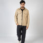 SOBRECAMISA COM BOLSOS CAMEL