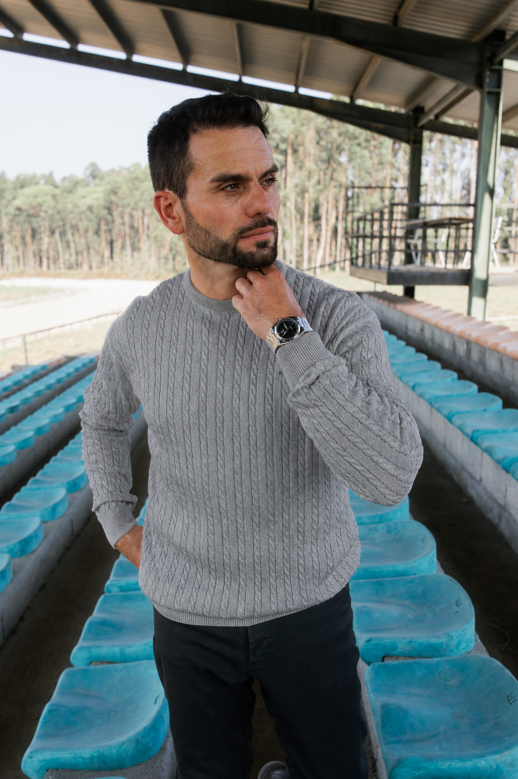 Camisola de Gola Redonda com Tranças