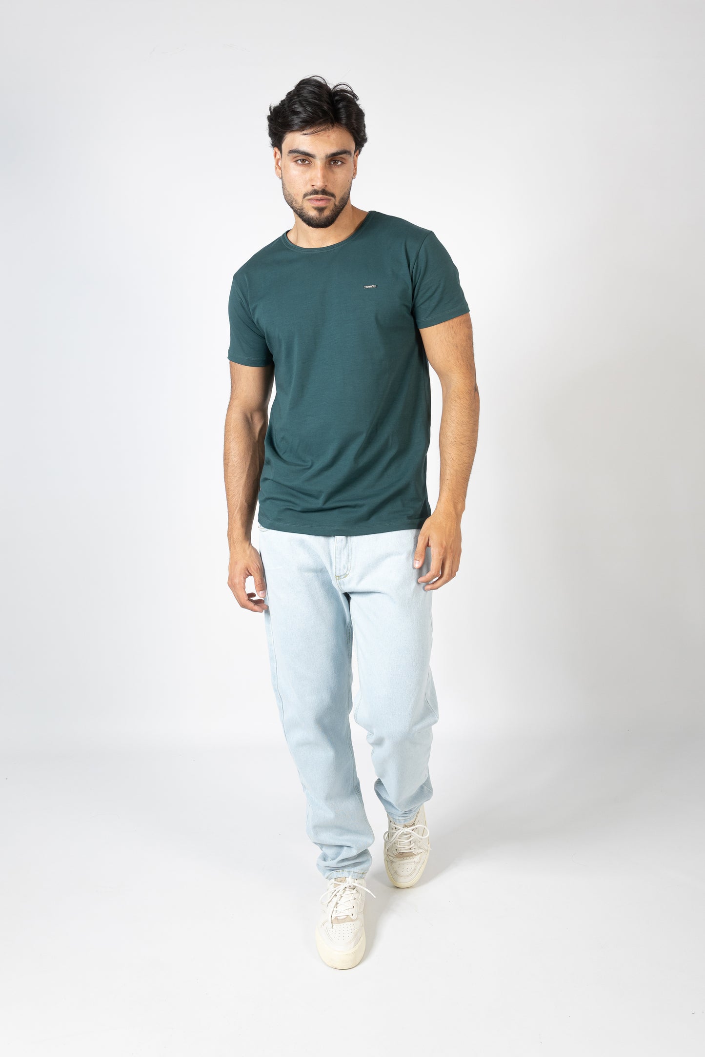 T-SHIRT BÁSICA VERDE
