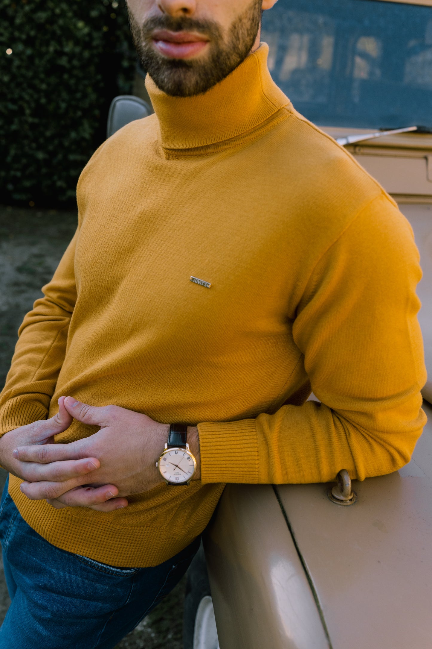 CAMISOLA BÁSICA DE GOLA ALTA