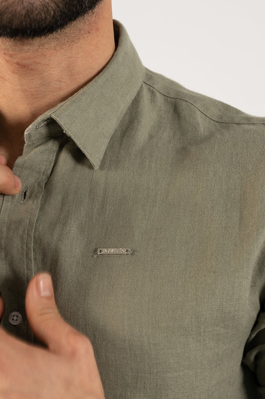 BASIC SLIM FIT SHIRT